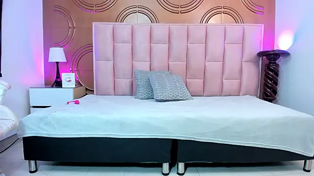 valeriaa19 online show from 03-13-25, 05:22