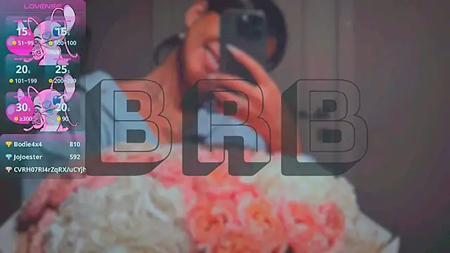 Mia Tin online show from 01-30-25, 06:46