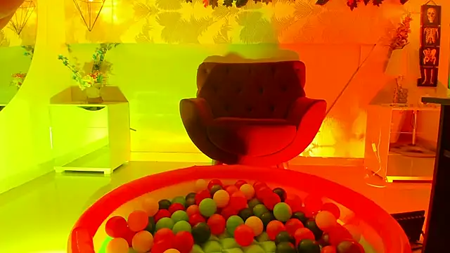 Rachel Foxy online show from 11-28-25, 10:45