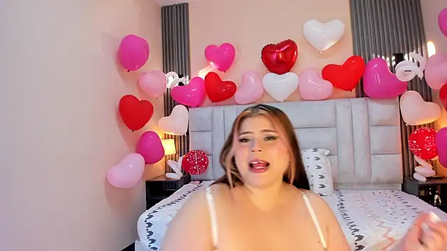 EYMI TOMSOM online show from 02-15-26, 03:14