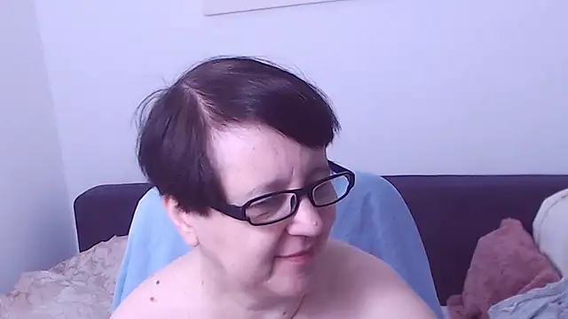 ChristaRose online show from 01-31-26, 07:11