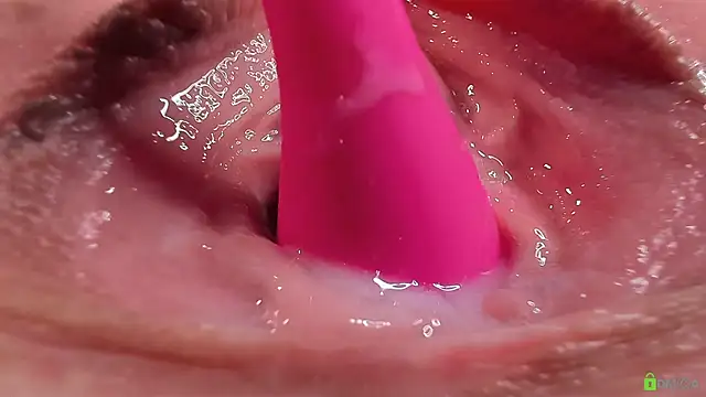 Courtney Luv online show from 03-19-26, 03:16