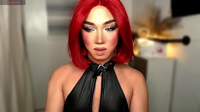 Snapshot of Local_Hoelyx chatting on 09-26-25, 04:00 Local Hoelyx online show from 09-26-25, 04:00