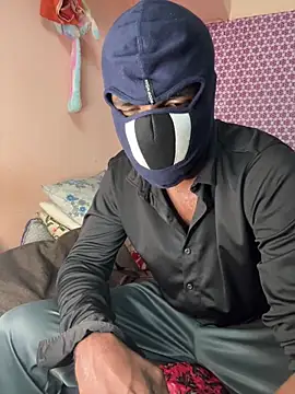 Snapshot of falooda288 chatting on 02-15-26, 10:25 falooda288 online show from 02-15-26, 10:25