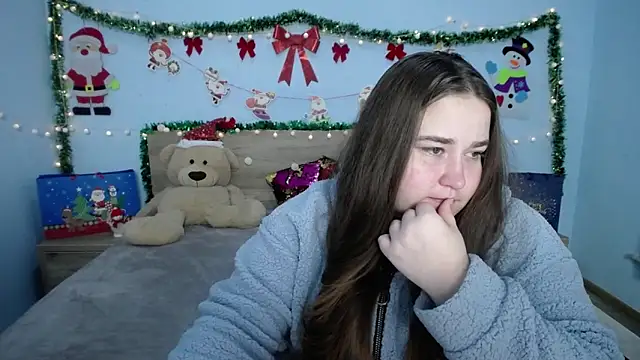 Snapshot of XX_Daniella_XX chatting on 12-24-24, 07:11 XX Daniella XX online show from 12-24-24, 07:11