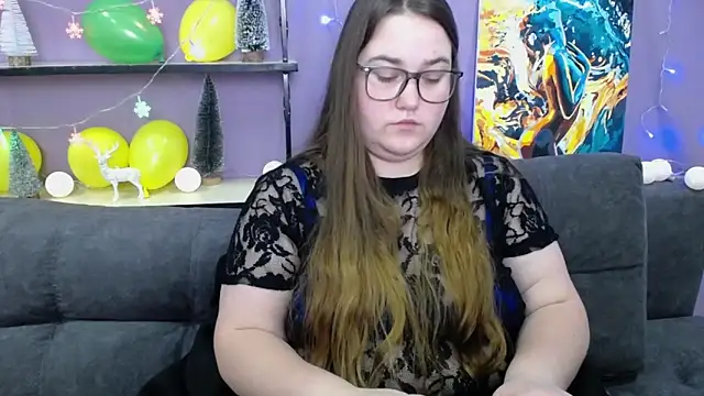 Snapshot of XX_Daniella_XX chatting on 01-18-25, 02:14 XX Daniella XX online show from 01-18-25, 02:14