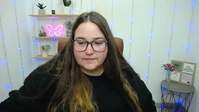 Snapshot of XX_Daniella_XX chatting on 01-22-25, 10:15 XX Daniella XX online show from 01-22-25, 10:15