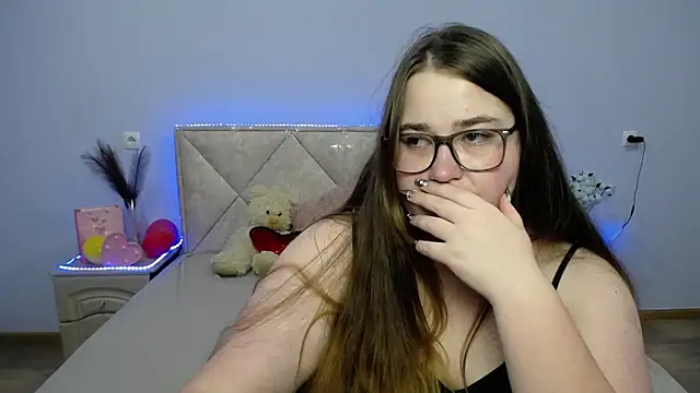 Snapshot of XX_Daniella_XX chatting on 01-31-25, 04:17 XX Daniella XX online show from 01-31-25, 04:17