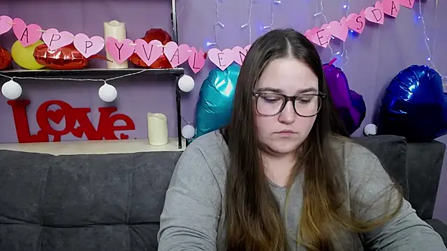 Snapshot of XX_Daniella_XX chatting on 02-12-25, 04:33 XX Daniella XX online show from 02-12-25, 04:33