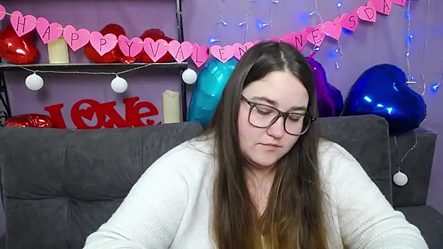 Snapshot of XX_Daniella_XX chatting on 02-15-25, 04:14 XX Daniella XX online show from 02-15-25, 04:14