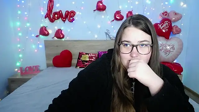 Snapshot of XX_Daniella_XX chatting on 02-15-25, 07:06 XX Daniella XX online show from 02-15-25, 07:06