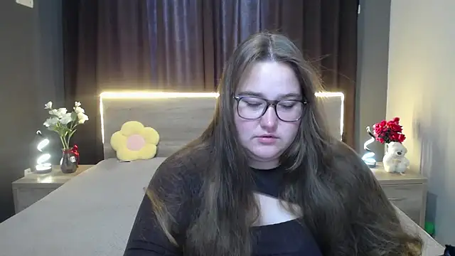 Snapshot of XX_Daniella_XX chatting on 09-10-25, 06:13 XX Daniella XX online show from 09-10-25, 06:13