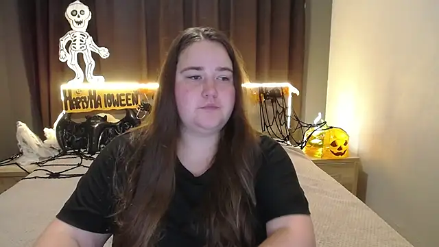 Snapshot of XX_Daniella_XX chatting on 10-25-25, 06:10 XX Daniella XX online show from 10-25-25, 06:10