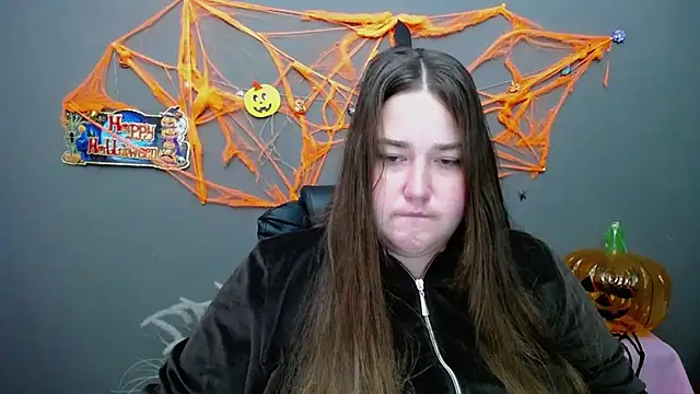 Snapshot of XX_Daniella_XX chatting on 10-27-25, 07:23 XX Daniella XX online show from 10-27-25, 07:23