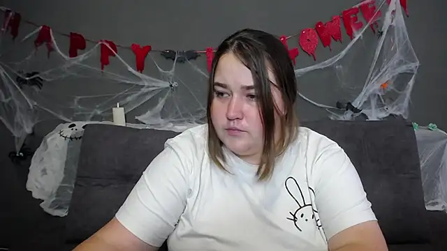 Snapshot of XX_Daniella_XX chatting on 10-30-25, 07:21 XX Daniella XX online show from 10-30-25, 07:21