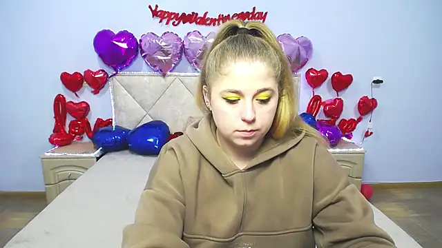 Snapshot of JessikaDaniel chatting on 02-21-25, 07:12 JessikaDaniel online show from 02-21-25, 07:12