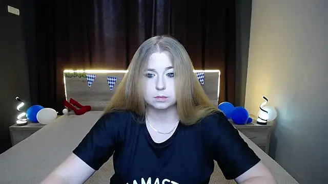 Snapshot of JessikaDaniel chatting on 09-30-25, 06:18 JessikaDaniel online show from 09-30-25, 06:18