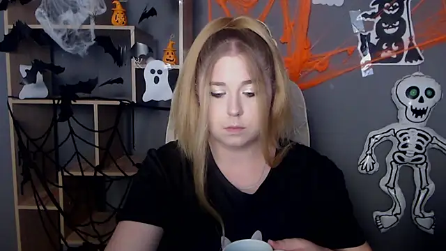 Snapshot of JessikaDaniel chatting on 10-16-25, 06:25 JessikaDaniel online show from 10-16-25, 06:25