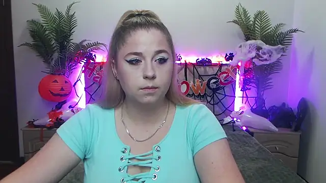 Snapshot of JessikaDaniel chatting on 10-18-25, 06:26 JessikaDaniel online show from 10-18-25, 06:26
