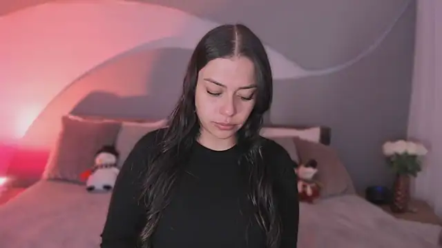 Nicolle W online show from 12-03-25, 11:41