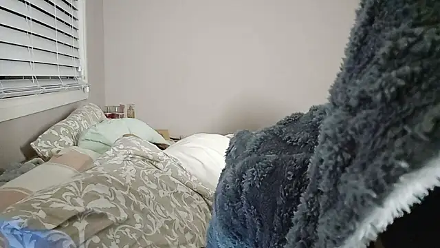 Snapshot of AmateurGuy23 chatting on 09-11-25, 06:30 AmateurGuy23 online show from 09-11-25, 06:30