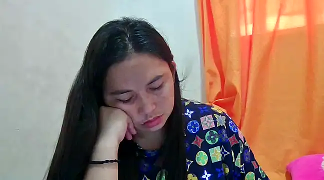 Snapshot of LalaiAsian chatting on 12-16-24, 12:59 LalaiAsian online show from 12-16-24, 12:59