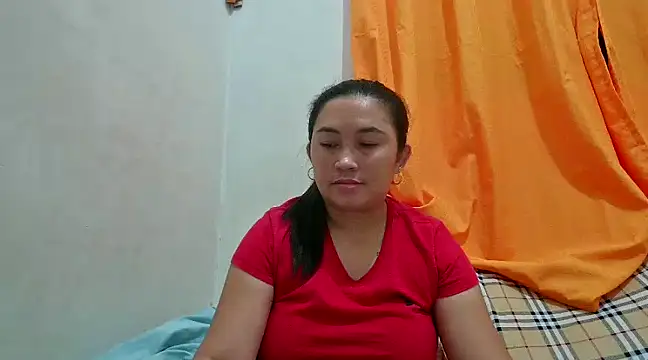 Snapshot of LalaiAsian chatting on 12-26-24, 11:32 LalaiAsian online show from 12-26-24, 11:32