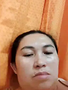 Snapshot of LalaiAsian chatting on 01-19-25, 06:32 LalaiAsian online show from 01-19-25, 06:32