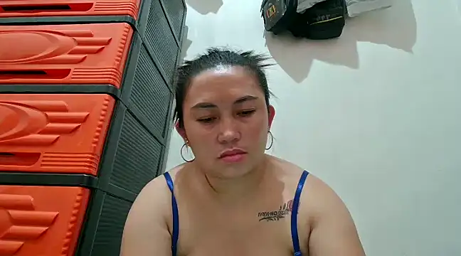 Snapshot of LalaiAsian chatting on 02-16-25, 09:38 LalaiAsian online show from 02-16-25, 09:38