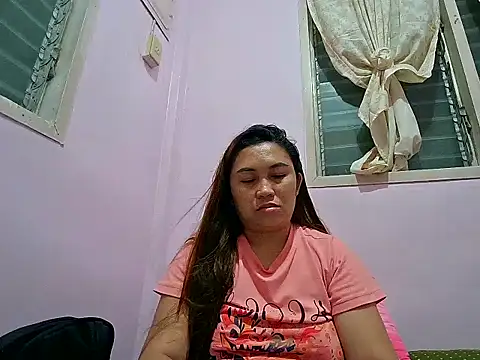 Snapshot of LalaiAsian chatting on 09-26-25, 05:06 LalaiAsian online show from 09-26-25, 05:06