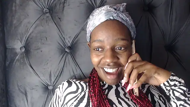 Snapshot of Sexynaughty_Gal chatting on 12-31-24, 04:38 Sexynaughty Gal online show from 12-31-24, 04:38