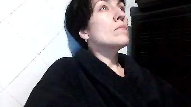 SunnyAmorre online show from 10-26-25, 09:42