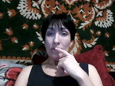 SunnyAmorre online show from 12-14-25, 12:32