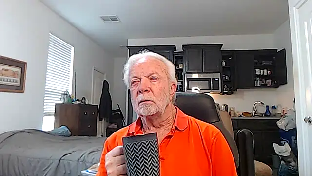 rockpoint69 online show from 10-25-25, 02:35