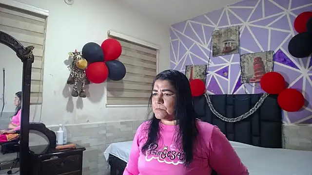 Snapshot of sofia_millerx chatting on 02-06-26, 02:05 sofia millerx online show from 02-06-26, 02:05