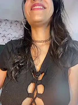 PilarJones  online show from 01-30-25, 03:40