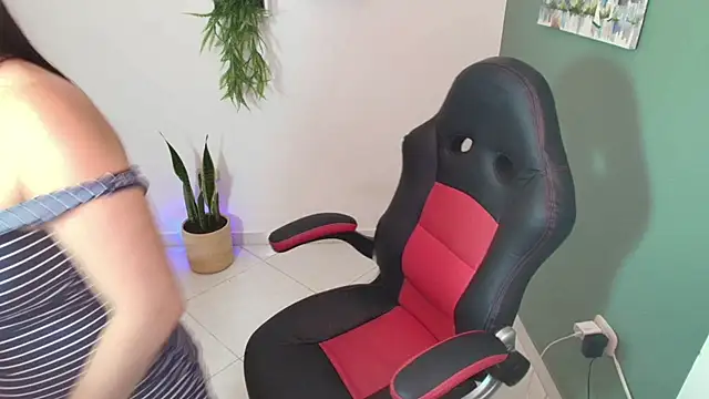 bella 99  online show from 01-09-25, 02:40