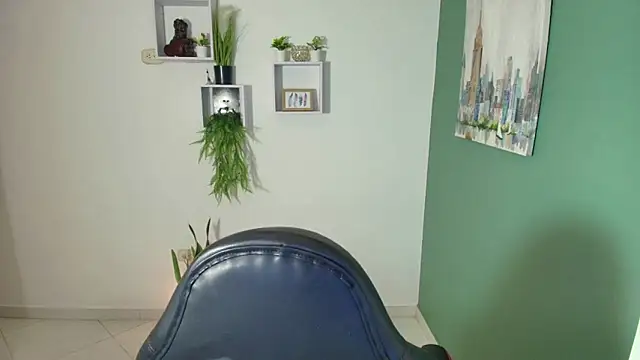 bella 99  online show from 02-14-25, 12:25