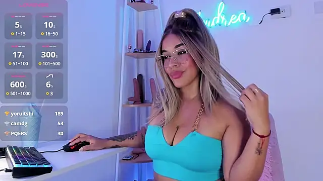 andrea lopezz  online show from 02-12-25, 03:40