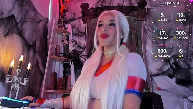 andrea lopezz  online show from 10-17-25, 10:34