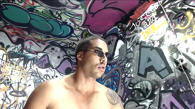 Snapshot of Justin_Frank chatting on 03-12-25, 11:53 Justin Frank online show from 03-12-25, 11:53