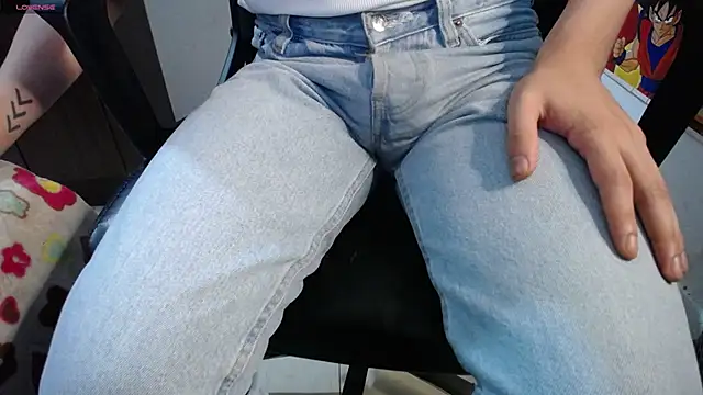 Snapshot of ricksamm chatting on 01-07-26, 11:23 ricksamm online show from 01-07-26, 11:23