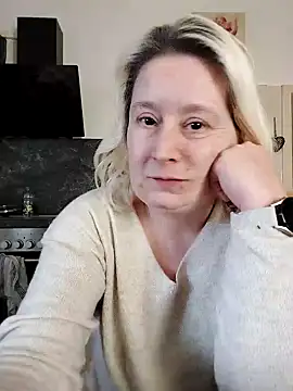 GeileEstelle online show from 02-07-25, 10:19