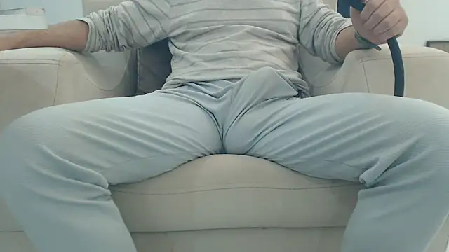 masterxmonster online show from 12-21-25, 12:07