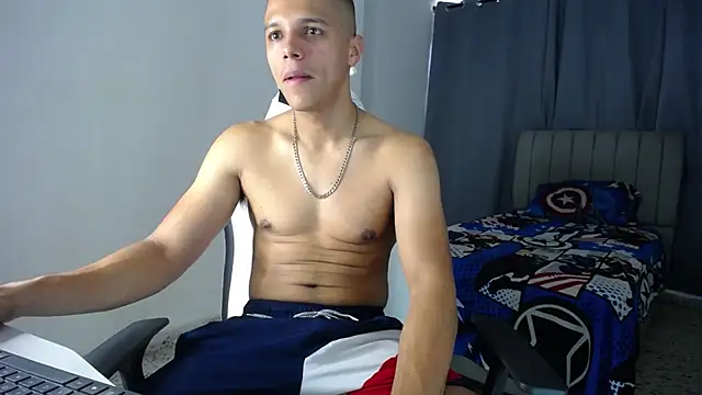 Snapshot of DavidAngell7 chatting on 03-21-25, 05:34 DavidAngell7 online show from 03-21-25, 05:34