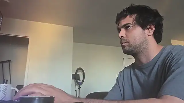 Snapshot of PandaSweets chatting on 10-29-25, 09:38 PandaSweets online show from 10-29-25, 09:38