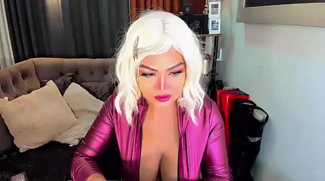 Snapshot of AsianHotieTS chatting on 02-12-25, 11:30 AsianHotieTS online show from 02-12-25, 11:30