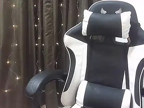 wild amber25 online show from 02-13-26, 01:29