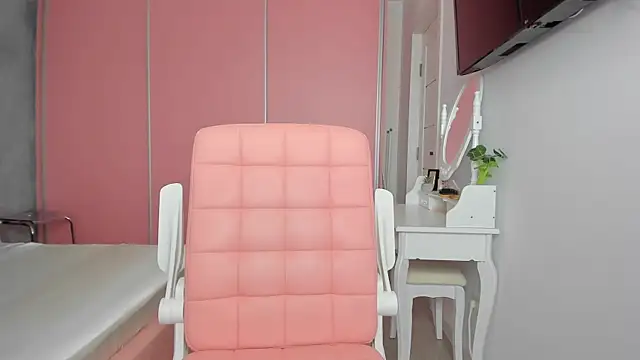 daddysgirl2222 online show from 09-21-25, 08:05