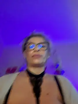 BellaBellaHot online show from 12-01-25, 09:25